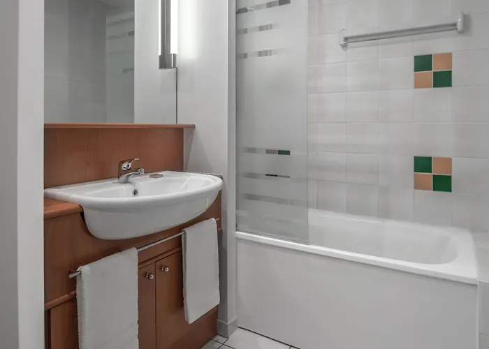 Aparthotel Citadines Montmartre Parigi
